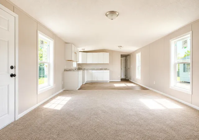 Photo 3 of Single family home for sale at 3900 W Jefferson Ave, Trenton, MI 48183 | MLS# 81025057491 | Listing updated on 2026-08-24