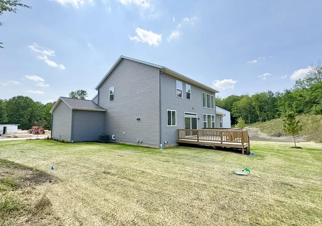 Photo 3 of Single family home for sale at 5871 Valley Point Dr Se, Caledonia, MI 49316 | MLS# 65025057503 | Listing updated on 2026-09-09