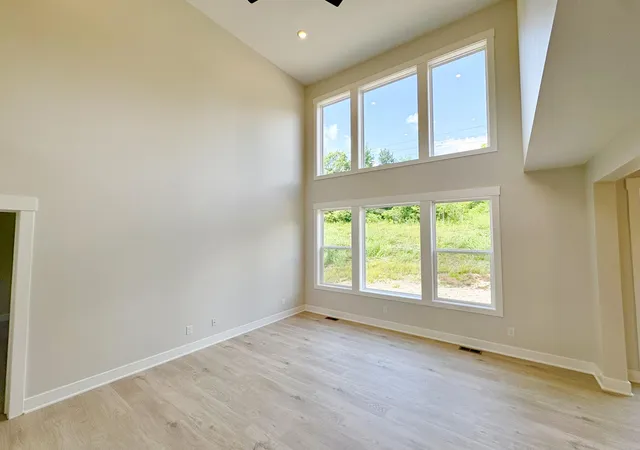 Photo 4 of Single family home for sale at 5871 Valley Point Dr SE, Caledonia, MI 49316 | MLS# 65025057503 | Listing updated on 2026-09-09