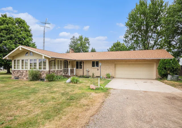 Photo 3 of Single family home for sale at 7349 E Main St, Eau Claire, MI 49111 | MLS# 69025057746 | Listing updated on 2026-09-06