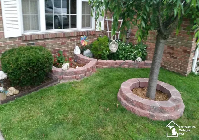 1st image of 6337 Grandview Dr, Erie, MI 48133 | MLS# 57050194154