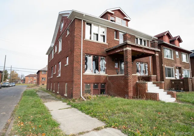 Photo 2 of Multi family home for sale at 6420 Tuxedo St, Detroit, MI 48204 | MLS# 20251053840 | Listing updated on 2026-09-10