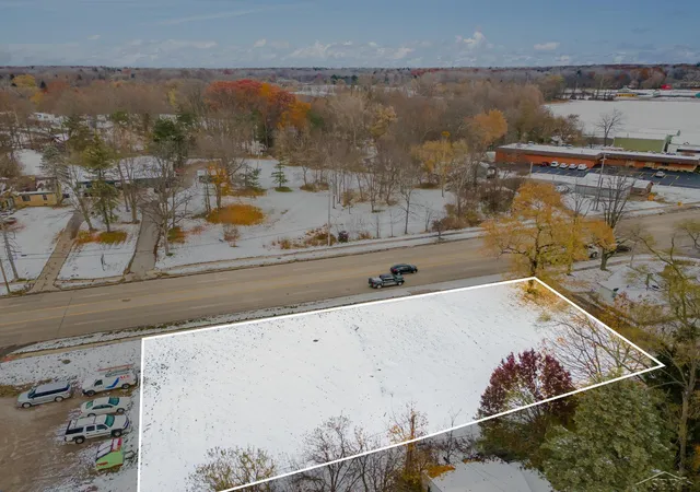 5th image of 6250 Dixie Hwy, Bridgeport, MI 48722 | MLS# 61050194201