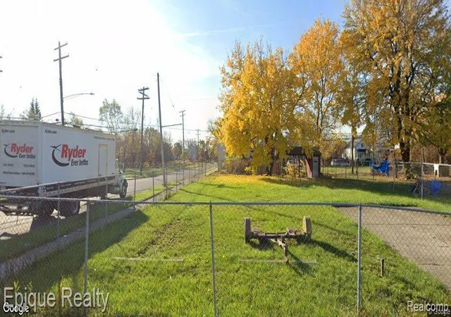 Land for sale at 8316 Olympia St, Detroit, MI 48213 | MLS# 20251054084