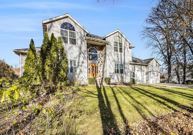 2nd image of 4335 56th St Sw, Wyoming, MI 49418 | MLS# 65025058796
