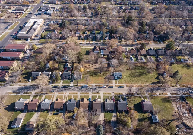 5th image of 11688 Wayburn St, Detroit, MI 48224 | MLS# 20251055108
