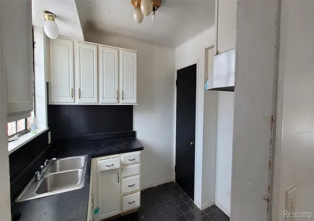 5th image of 14321 Prevost St, Detroit, MI 48227 | MLS# 20251055301