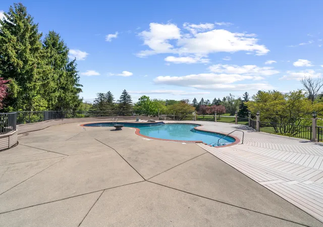 Photo 2 of Condo for sale at 7288 Danbrooke Ct, West Bloomfield, MI 48322 | MLS# 81025059171 | Listing updated on 2026-08-27