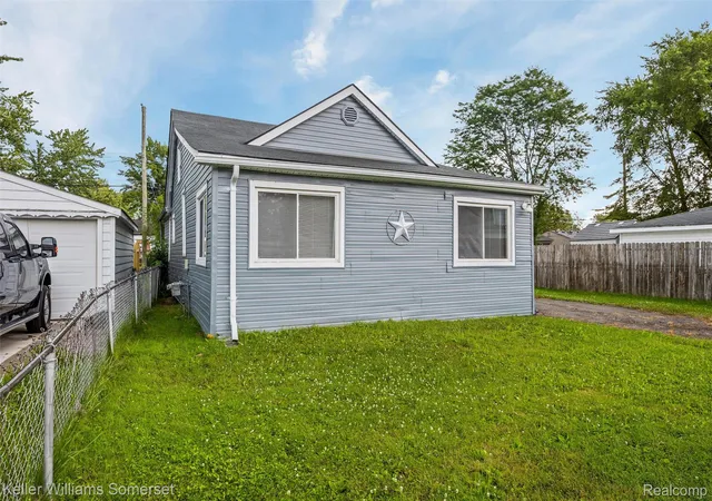 Homes for sale in St Clair Shores City Macomb, MI | 22937 Detour St, St Clair Shores City Macomb, MI 48082 | MLS# 20251055445