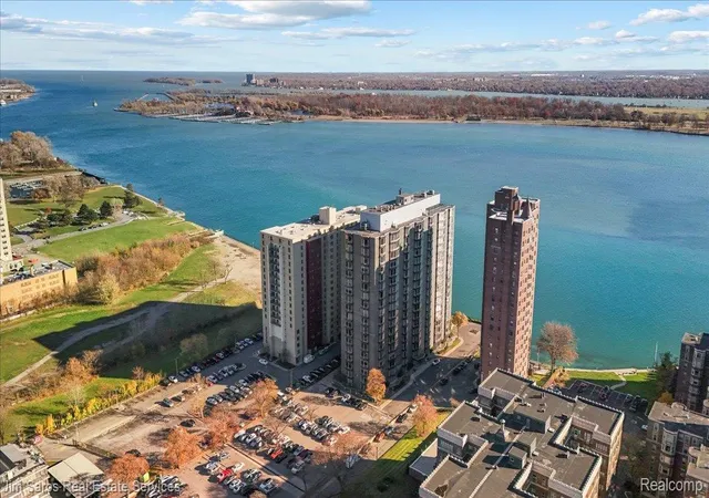 2nd image of 8200 E Jefferson Ave #1012, Detroit, MI 48214 | MLS# 20251055534