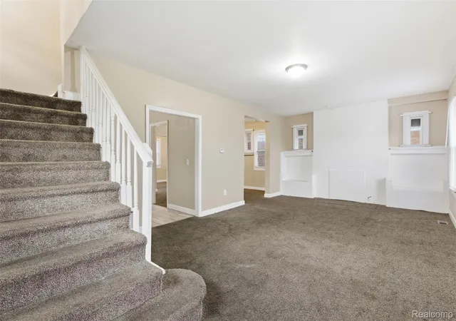 Photo 2 of Single family home for sale at 5583 Nottingham Rd, Detroit, MI 48224 | MLS# 20251056037 | Listing updated on 2026-09-22