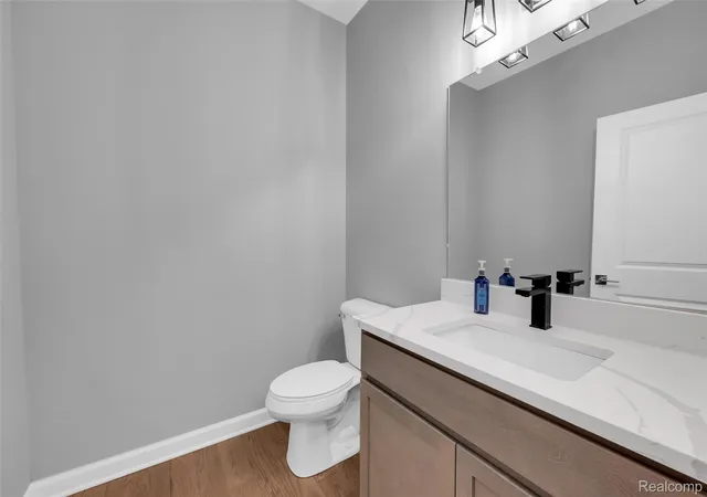 5th image of 2239 Baltimore Ln, Flint, MI 48505 | MLS# 20251056202