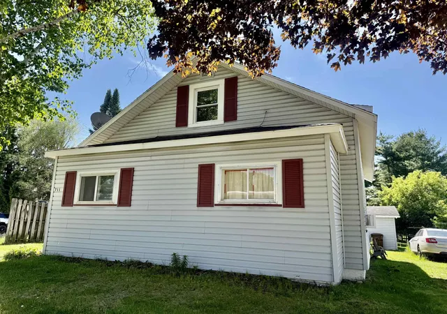 Homes for sale in Alma City Gratiot, MI | 711 Francisco Ave, Alma City Gratiot, MI 48801 | MLS# 79080063942