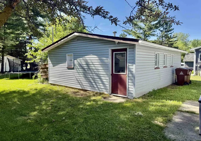 Homes for sale in Alma City Gratiot, MI | 711 Francisco Ave, Alma City Gratiot, MI 48801 | MLS# 79080063942