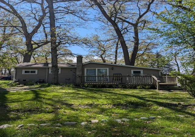 Photo 3 of Single family home for sale at 216 Portage Lake Rd, Waterloo Township Jackson, MI 49259 | MLS# 81025059825 | Listing updated on 2026-08-04