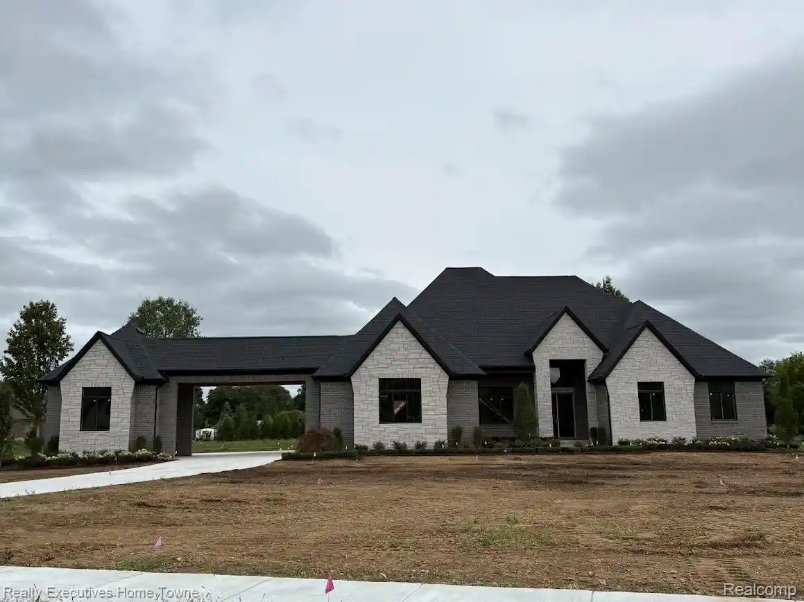Photo 1 of Single family home for sale at 66930 Dorothy Trl, Washington, MI 48095 | MLS# 20251056543 | Listing updated on 2026-09-22