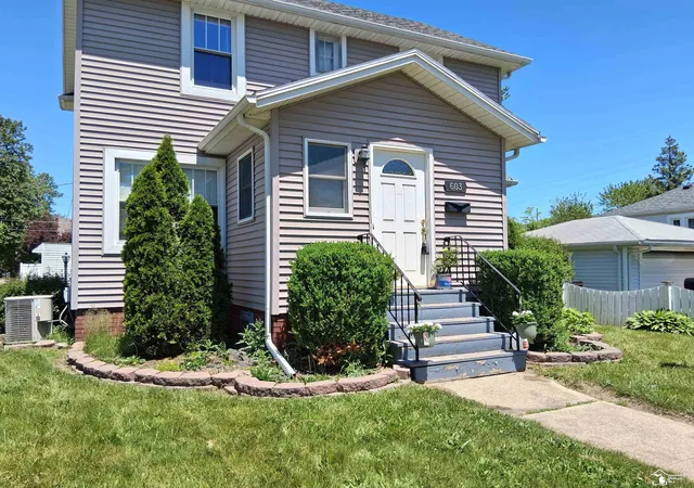 Photo 3 of Single family home for sale at 603 Scottwood Ave, Monroe, MI 48162 | MLS# 57050195157 | Listing updated on 2026-07-08