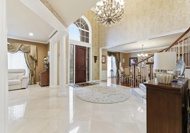 Photo 3 of Mansion for sale at 5520 Whitehall Blvd, Oakland Township, MI 48306 | MLS# 81025059954 | Listing updated on 2026-09-17
