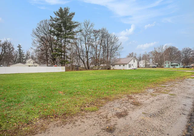 20th image of 207 S Capital Ave, Athens, MI 49011 | MLS# 64025059984