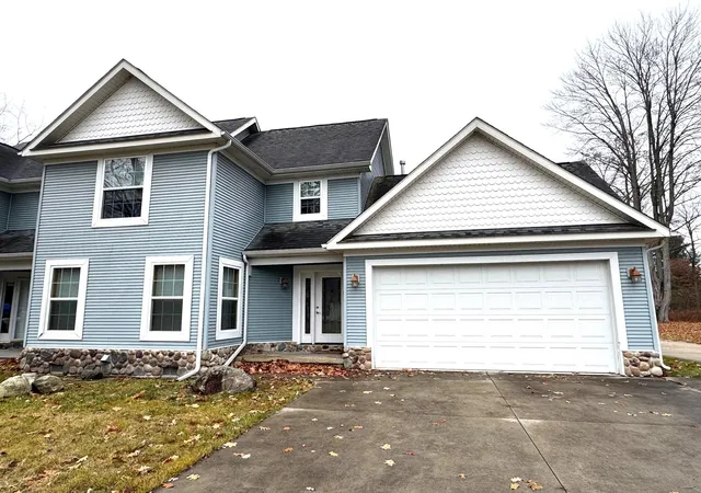 4th image of 103 Ultra Ct, Roscommon, MI 48653 | MLS# 77080064008