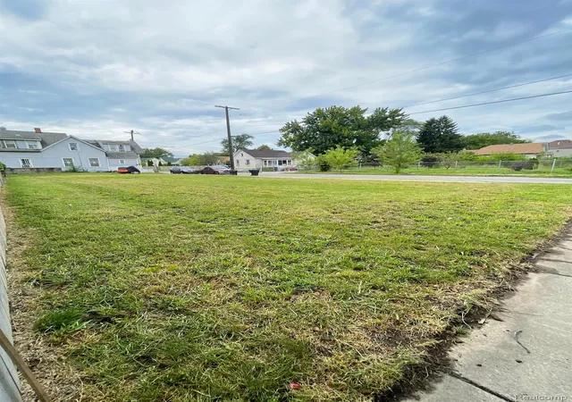2nd image of 1497 Lansing St, Detroit, MI 48209 | MLS# 20251056889