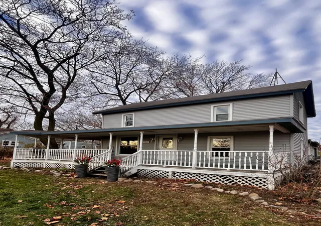 Homes for sale in Clinton, MI | 8466 Clinton Macon Rd, Clinton, MI 49236 | MLS# 81025060364