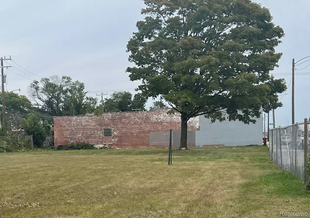 5th image of 10372 W Chicago, Detroit, MI 48204 | MLS# 20251057716