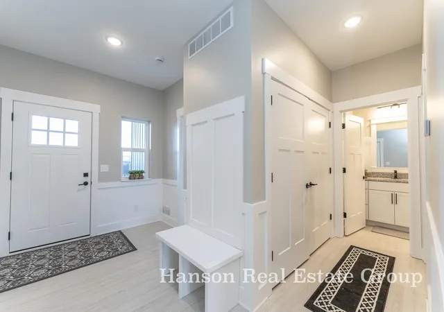 3rd image of 1388 Ctr Hl Rd Se, LowellCharterTownship_Kent, MI 49331
