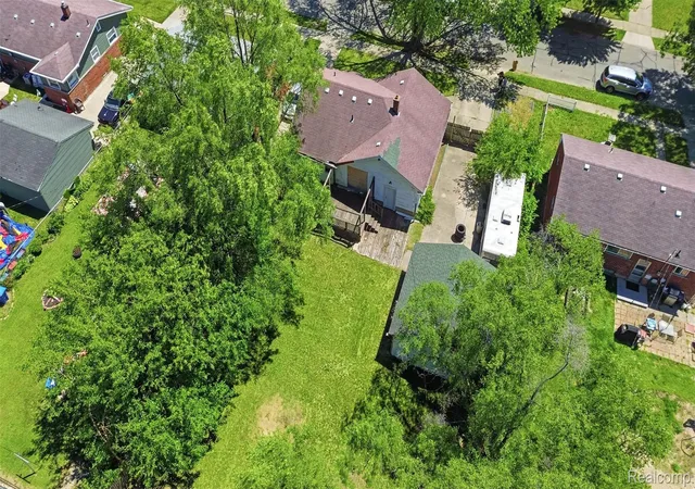 3rd image of 28640 Oakwood St, Inkster, MI 48141 | MLS# 20251058518