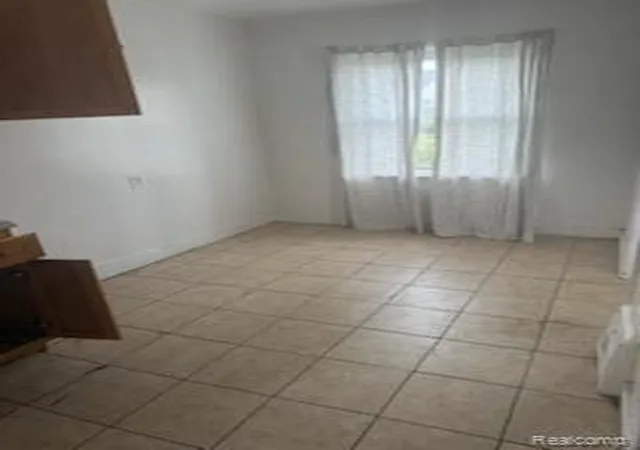 Photo 17 of Single family home for sale at 13674 Wadsworth St, Detroit, MI 48227 | MLS# 20251058634 | Listing updated on 2026-10-05
