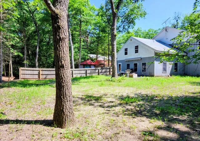 Photo 1 of Single family home for sale at 6395 S Lakeshore Dr, Pentwater, MI 49449 | MLS# 67025061139 | Listing updated on 2026-09-02
