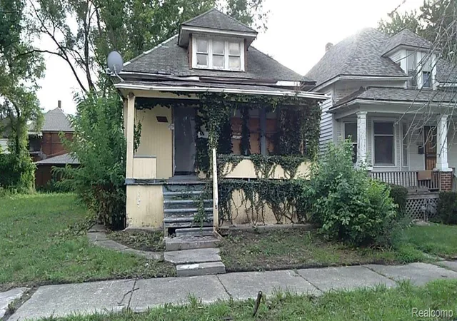 1st image of 3489 Seyburn St, Detroit, MI 48214 | MLS# 20251059093
