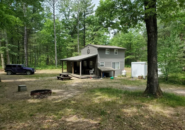 2nd image of 5242 S Forest Dr, Baldwin, MI 49304 | MLS# 72025061302