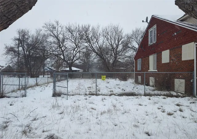 Photo 1 of Sale Pending at 17193 Marx St, Highland Park, MI 48203 | MLS# 20251059240 | Listing updated on 2026-07-07