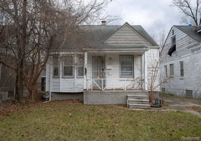 Photo 1 of Sale Pending at 9262 Coyle St, Detroit, MI 48228 | MLS# 20251059245 | Listing updated on 2026-07-07