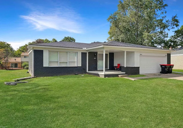 1st image of 19245 Eldridge Ln, Southfield, MI 48076 | MLS# 58050195885