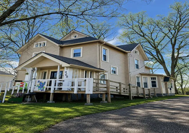 2nd image of 468 Colfax Ave, Benton Harbor, MI 49022 | MLS# 69025061491