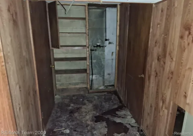 Photo 34 of Single family home for sale at 20200 Greeley St, Highland Park, MI 48203 | MLS# 20251059688 | Listing updated on 2026-09-15