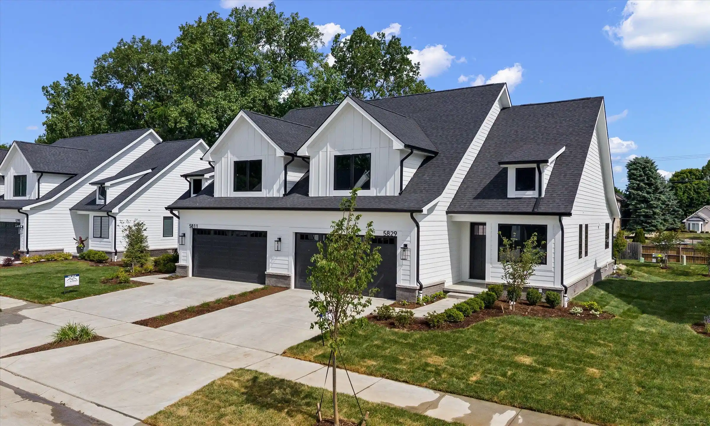 Listing Photo 34 - Condo for sale in 5829 Hts Dr located at 5829 Hts Dr, Sterling Heights, MI 48314 - Unit 5829 Heights Dr