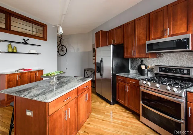 Photo 3 of Condo for sale at 1395 Antietam Ave #49, Detroit, MI 48207 | MLS# 20251060051 | Listing updated on 2026-09-08