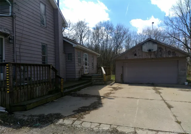 Homes for sale in Genesee Charter Township Genesee, MI | 8405 N Vassar Rd, Genesee Charter Township Genesee, MI 48458 | MLS# 20251060287