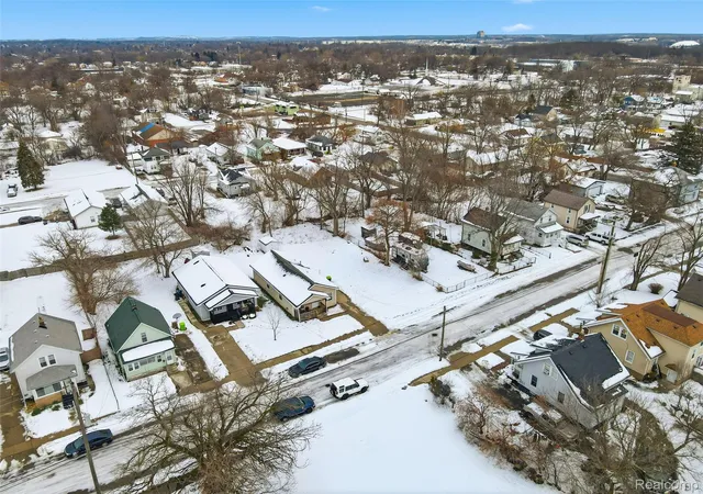 Photo 3 of Land for sale at 299 Central Ave, Pontiac, MI 48341 | MLS# 20251060688 | Listing updated on 2026-07-31