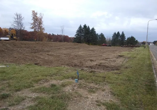 4th image of 1014 Industrial Park Dr, Mount Pleasant, MI 48858 | MLS# 79080064441