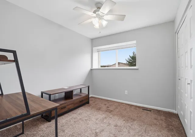 Listing Photo 5 - Condo for sale in building located at 12264 Woodside Dr, Grand Blanc, MI 48439