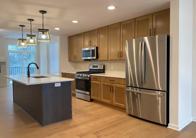 Homes for sale in AnnArborCity_Washtenaw, MI | 2793 Bristol Ridge Dr, AnnArborCity_Washtenaw, MI 48105