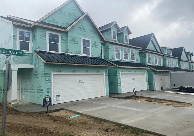 2nd image of 2873 E Highgate Dr Se #77, Kentwood City Kent, MI 49512 | MLS# 65025062422