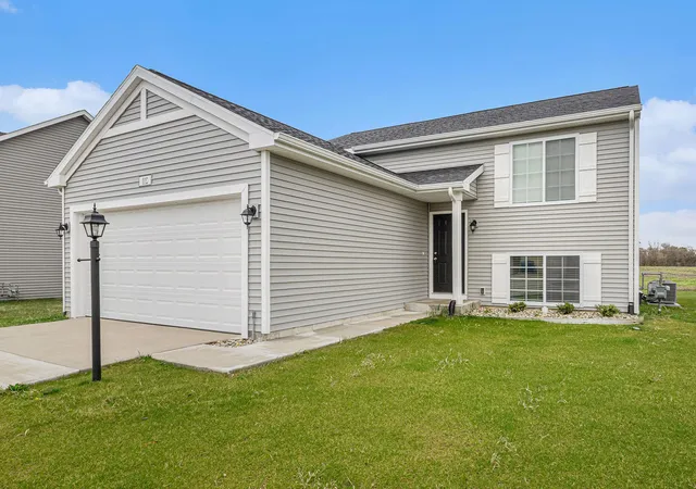 Photo 1 of Sale Pending at 1644 Aspen Trl, Allegan, MI 49010 | MLS# 66025062436 | Listing updated on 2026-04-01