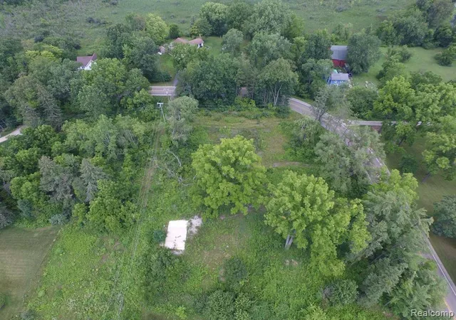 Photo 1 of Land for sale at 0 Hunter Rd, Brighton, MI 48114 | MLS# 20251061159 | Listing updated on 2026-08-04