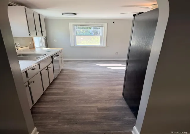 image of 401 Richard Ave, Lansing, MI 48917 | MLS# 20251061201