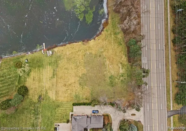 Photo 4 of Land for sale at 4456 W Maple Rd, Bloomfield Hills, MI 48301 | MLS# 20251061346 | Listing updated on 2026-07-31